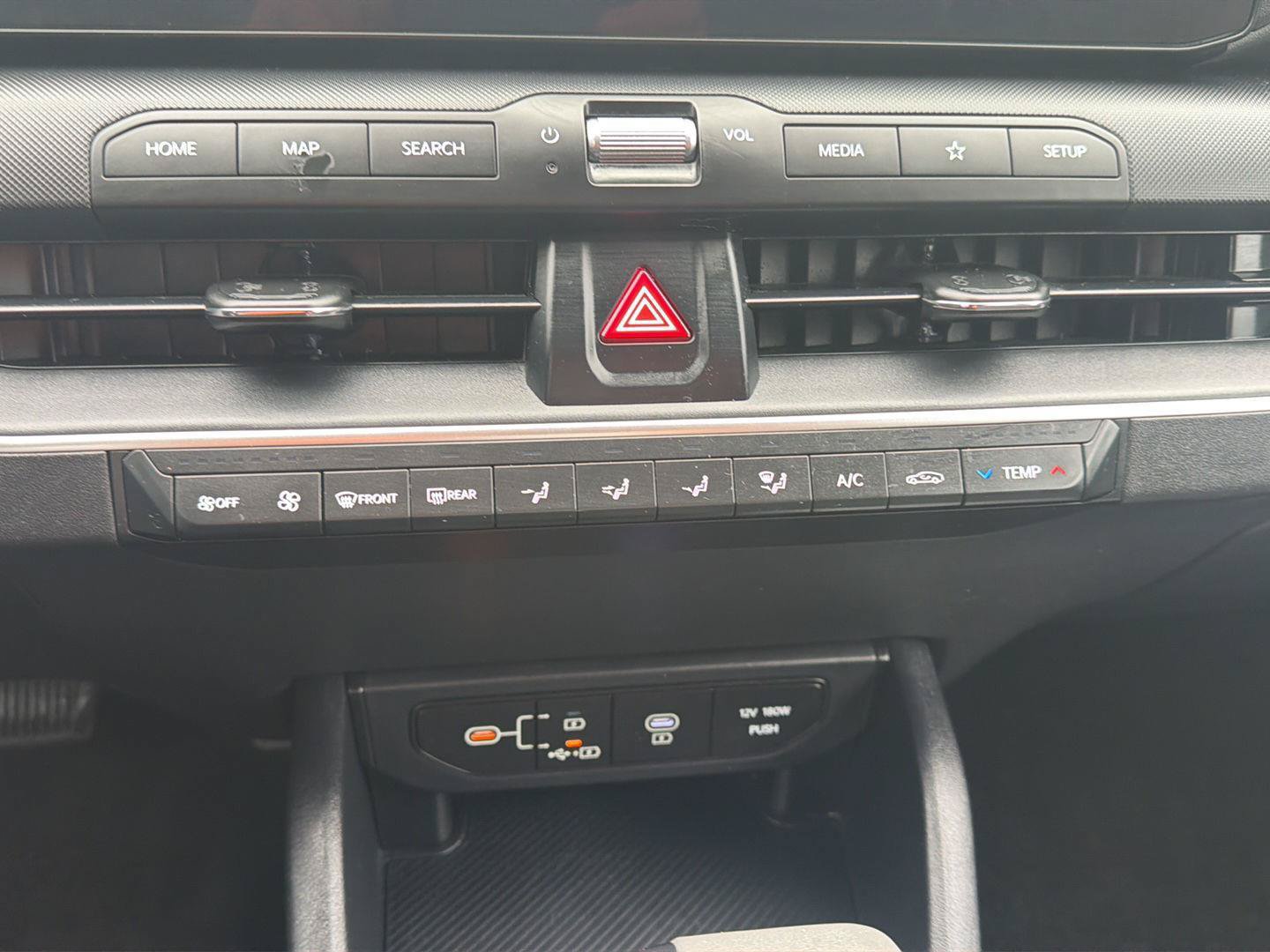 Used 2025 Kia K4 FWD image 26