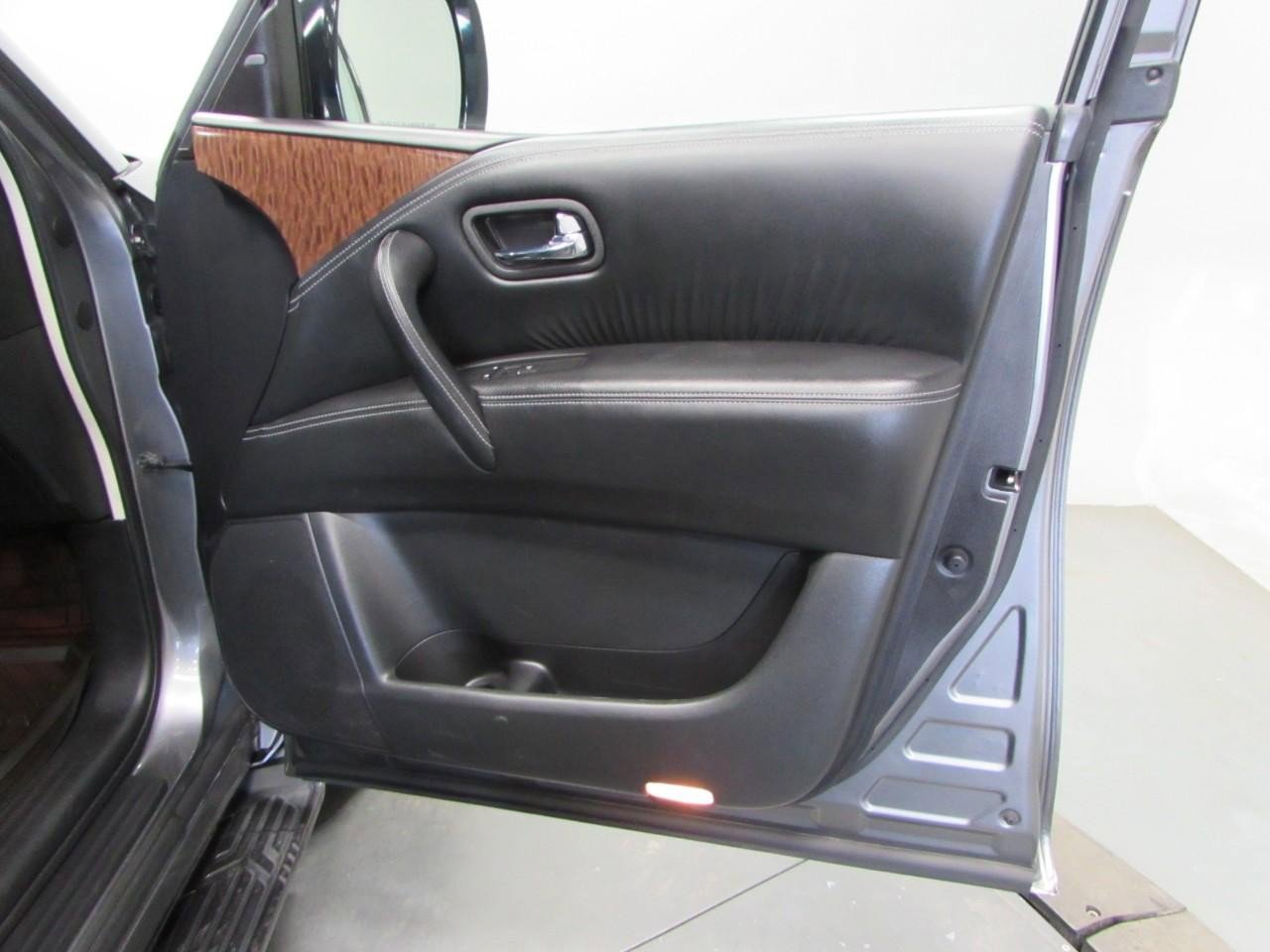 Used 2019 Nissan Armada SL w/ Premium Package image 17