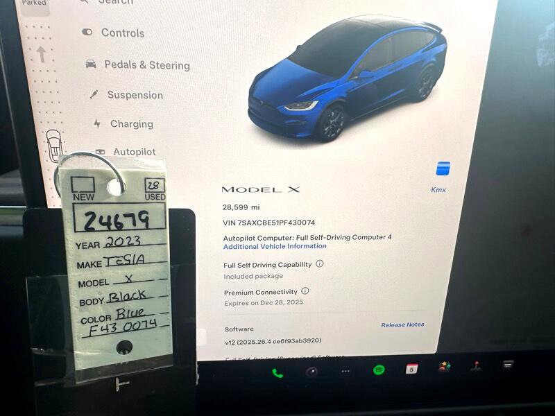 Used 2023 Tesla Model X image 5