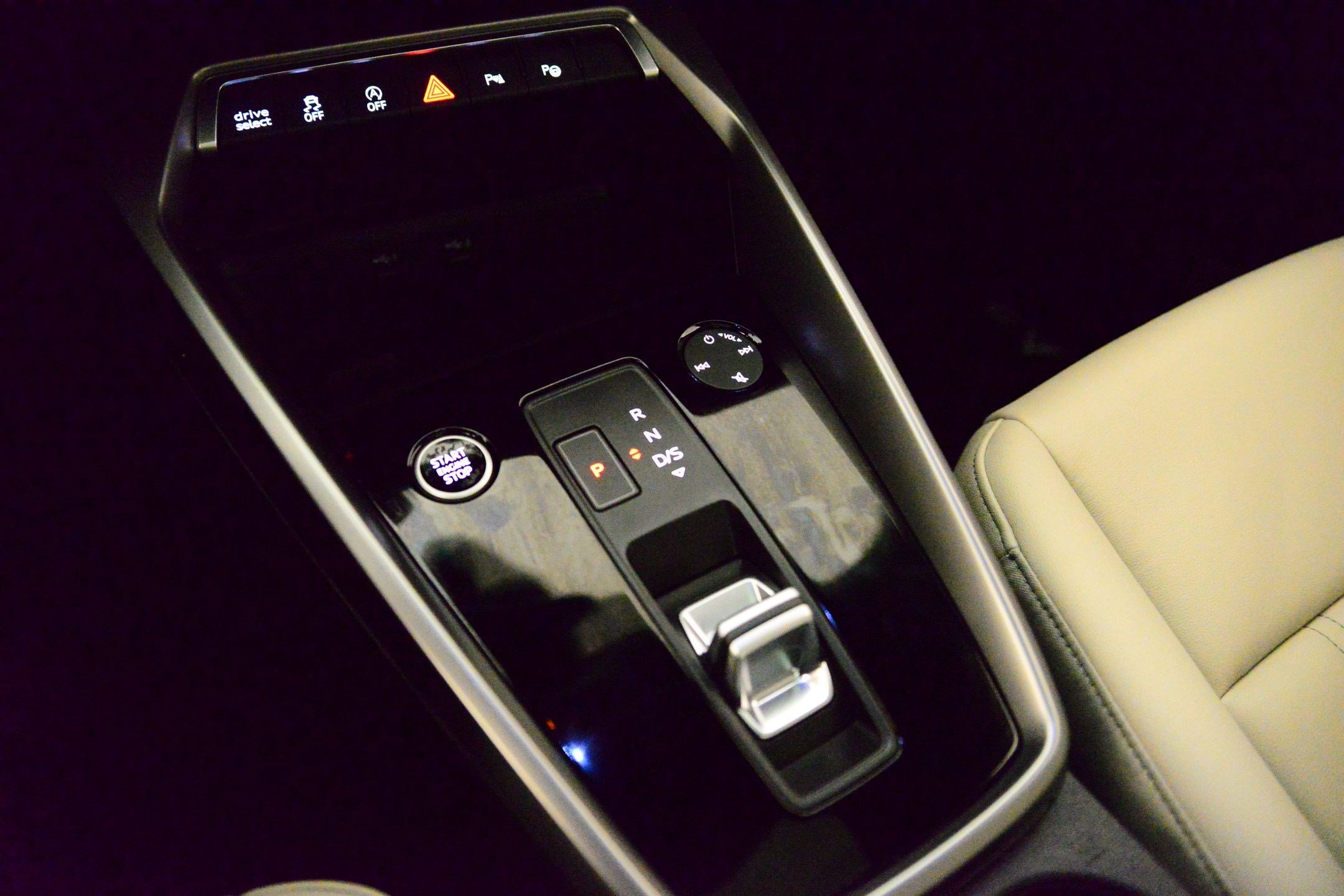 Used 2023 Audi A3 2.0T Premium w/ Convenience Package image 14