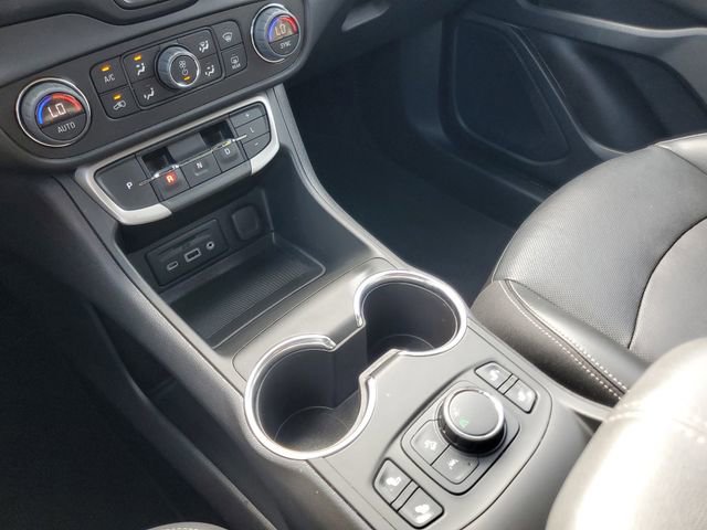 Certified 2023 GMC Terrain SLT w/ Elevation Edition image 25