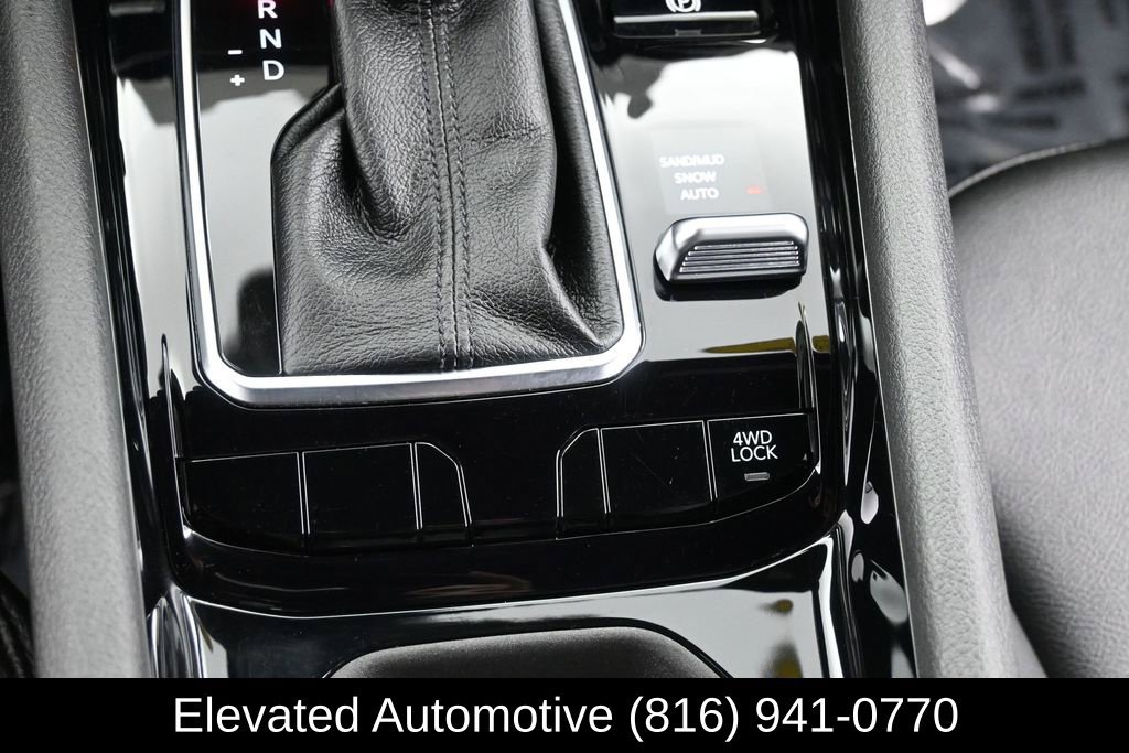 Used 2025 Jeep Compass Latitude w/ Altitude Special Edition AWD/4WD image 22