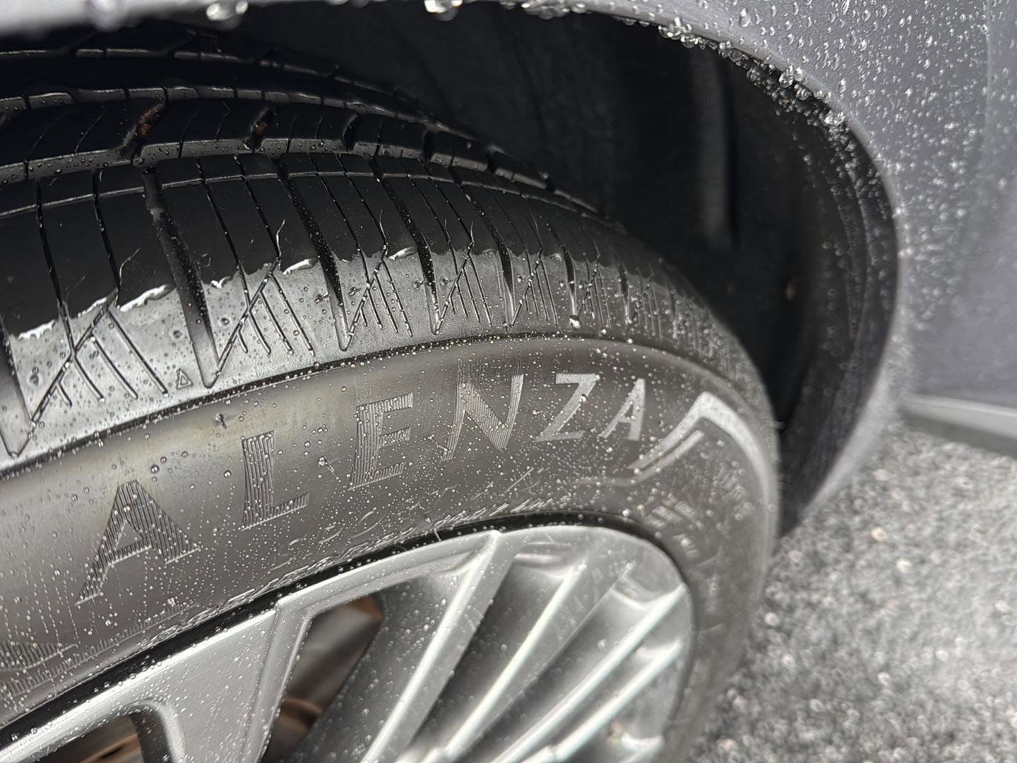 Used 2023 Lexus RX 350 w/ Accessory Package (Z1) image 36