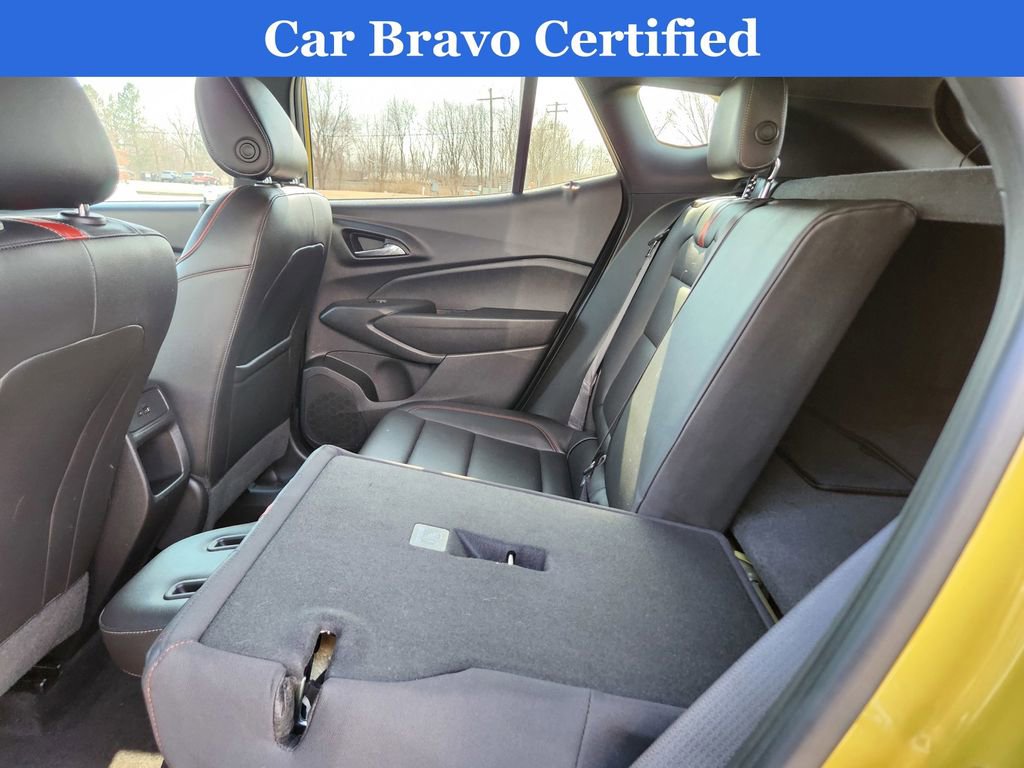 Certified 2024 Chevrolet Trax RS w/ Driver Confidence Package image 30