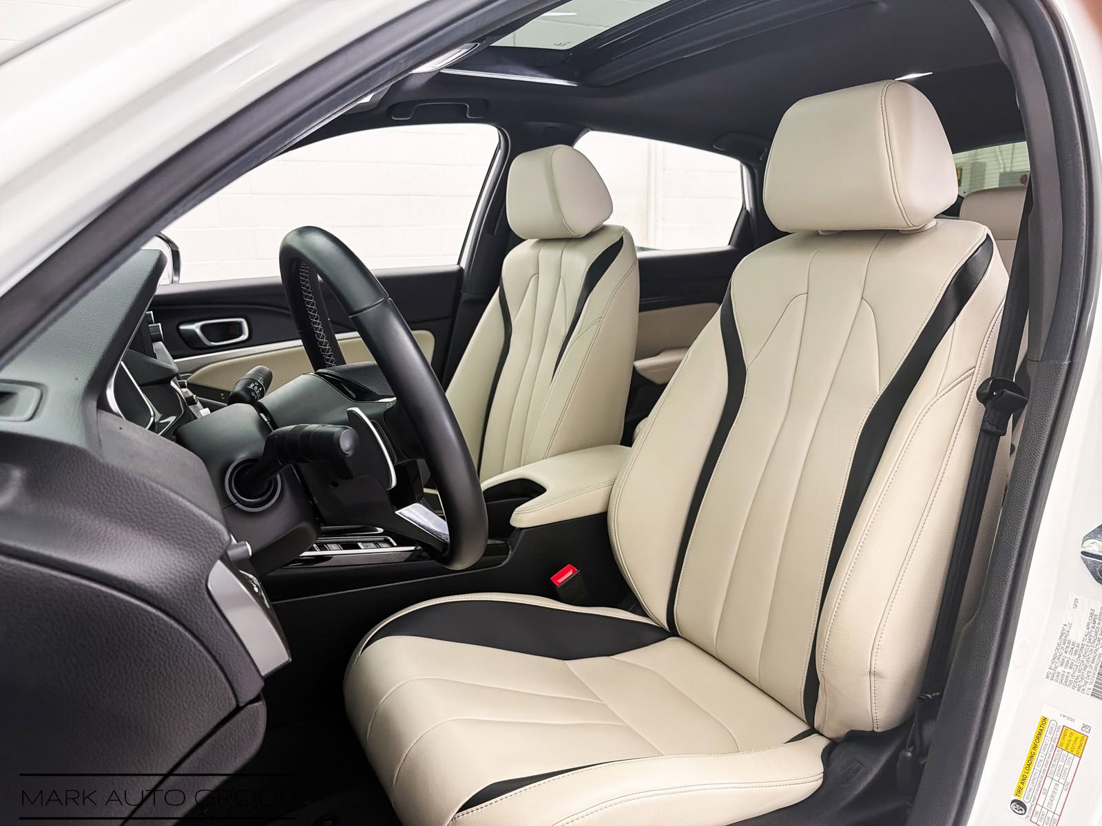 Used 2024 Acura Integra A-Spec FWD image 18