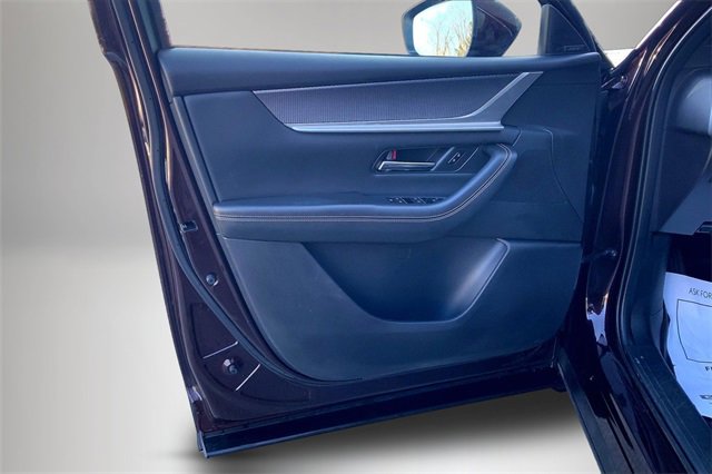 Used 2024 MAZDA CX-90 Plug-In Hybrid w/ Premium Plus image 17