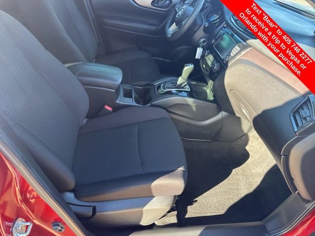 Used 2020 Nissan Rogue Sport S image 14