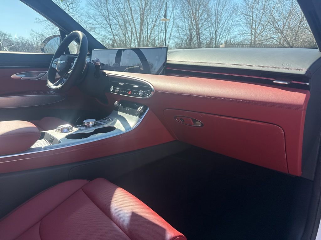 New 2026 Genesis GV70 2.5T Sport Prestige AWD/4WD image 32