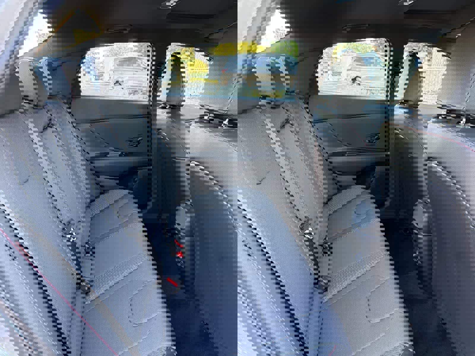 Certified 2025 Hyundai Elantra N Line image 33