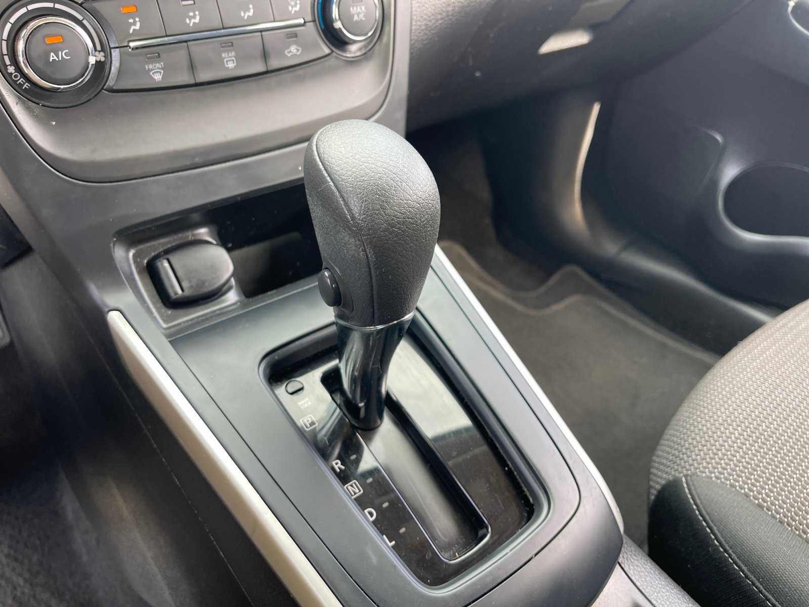 Used 2019 Nissan Sentra S FWD image 15