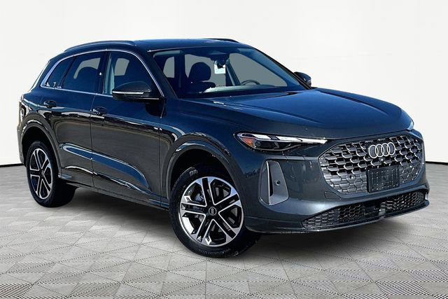 New 2025 Audi Q5 Premium AWD/4WD image 2