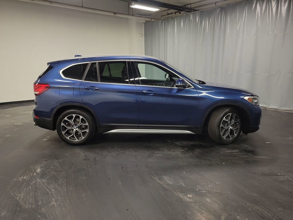 Used 2021 BMW X1 xDrive28i w/ Convenience Package image 9