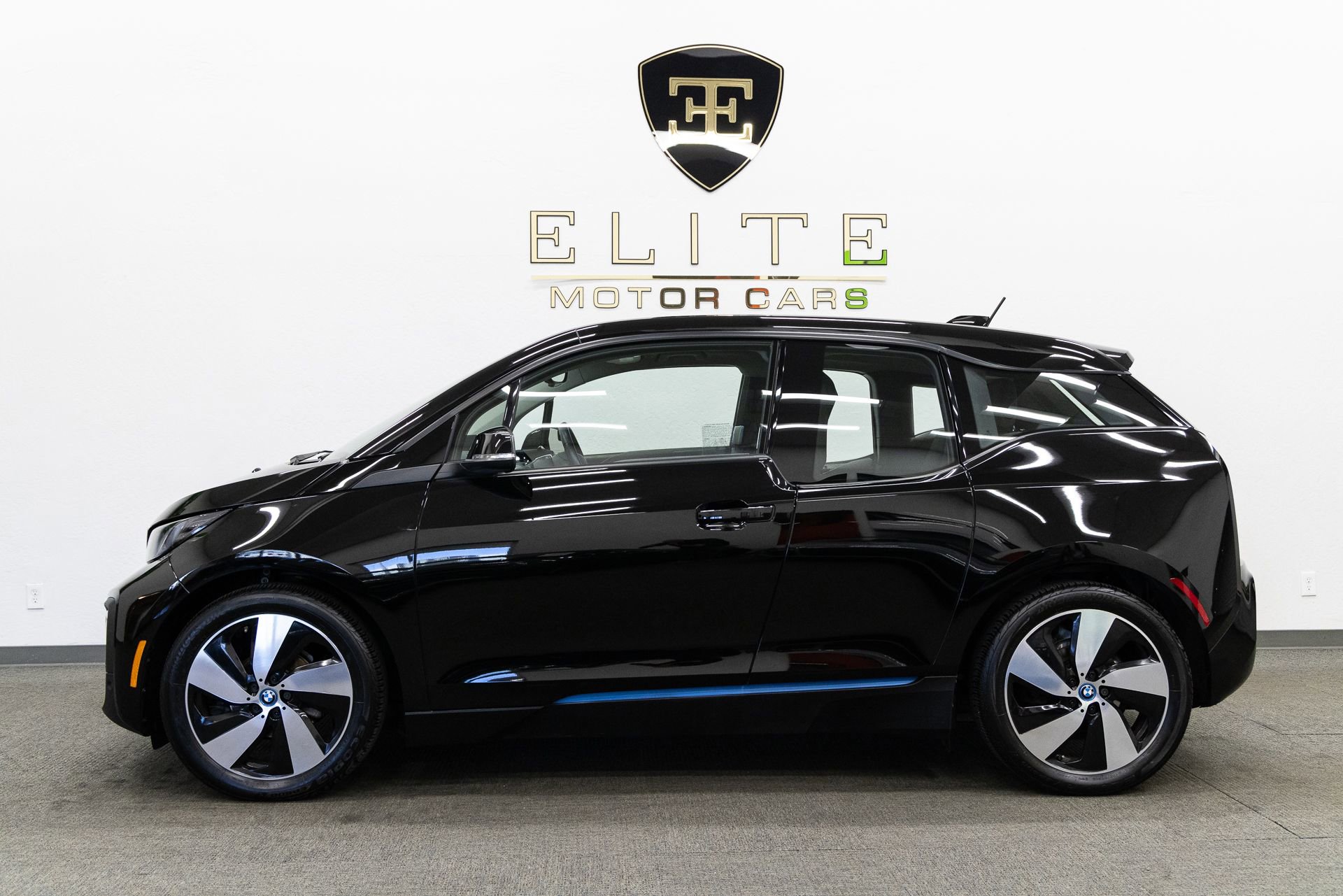 Used 2018 BMW i3 w/ Range Extender image 2