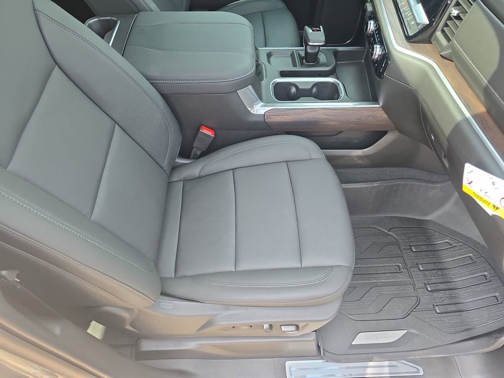 New 2026 GMC Sierra 1500 SLT w/ SLT Premium Plus Package image 10