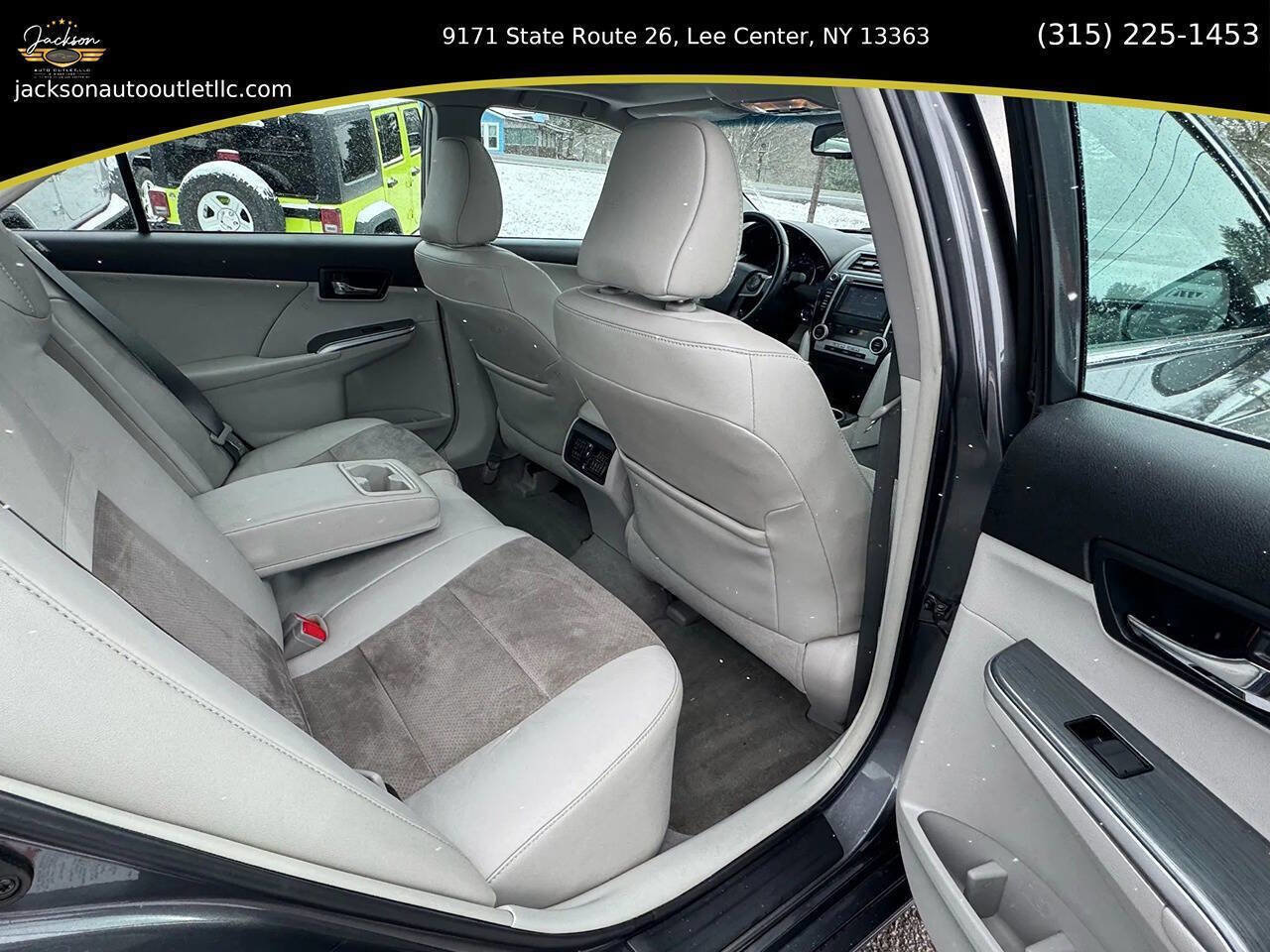 Used 2012 Toyota Camry LE image 14