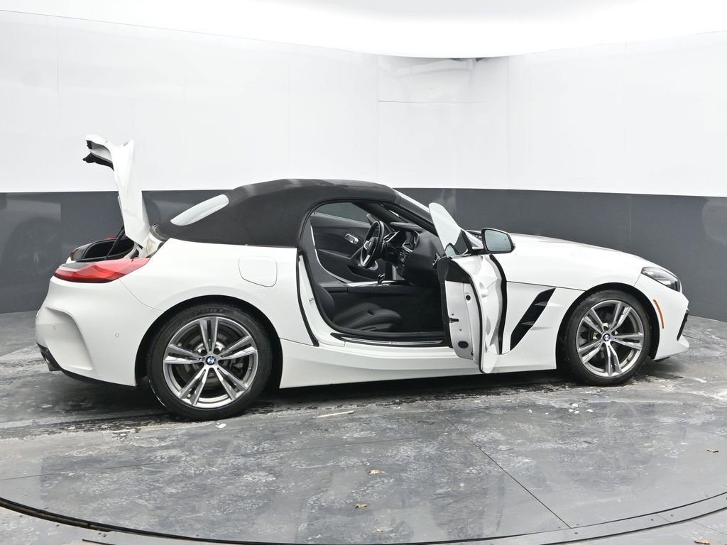 Used 2025 BMW Z4 sDrive30i image 51