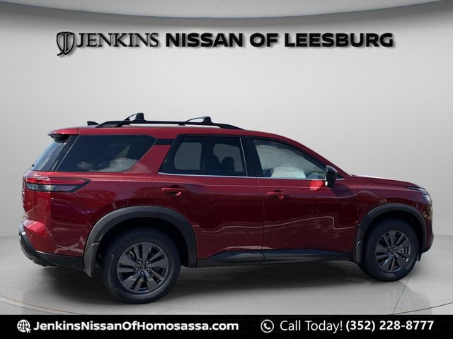 New 2026 Nissan Pathfinder SV w/ Cargo Package FWD image 2