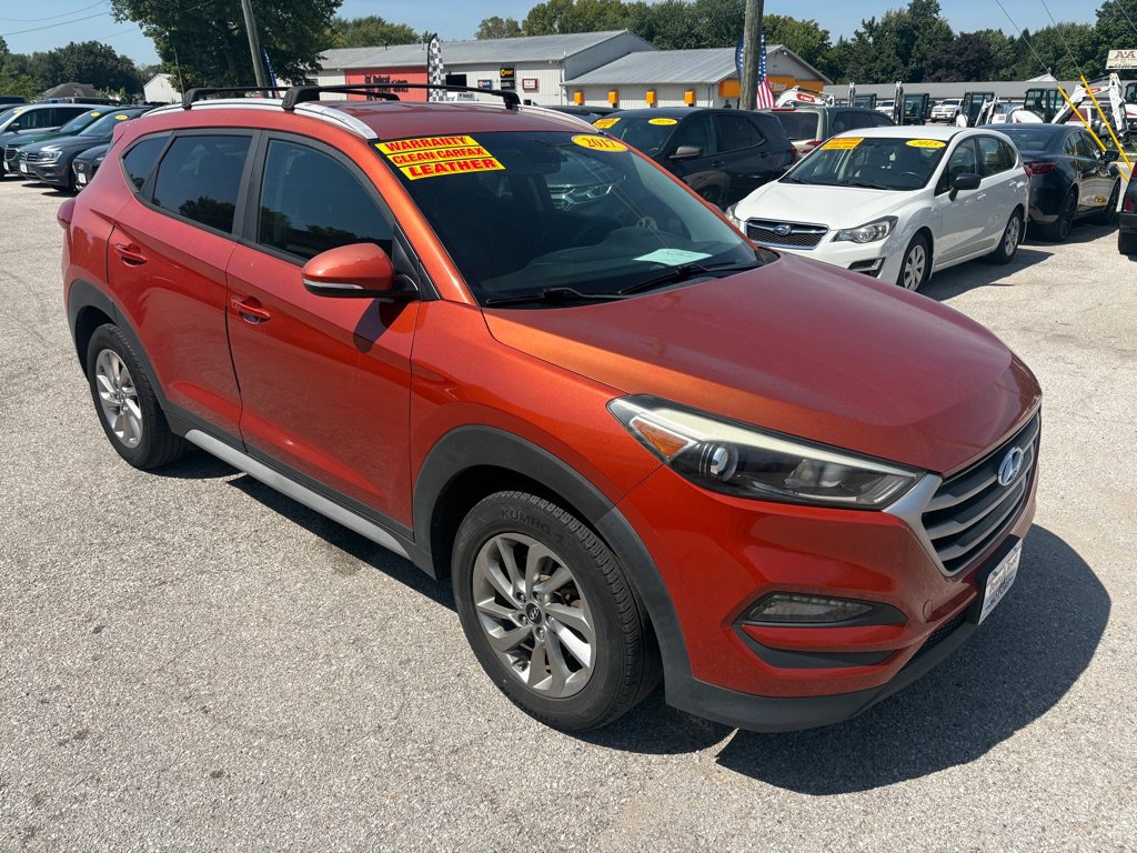 Used 2017 Hyundai Tucson SE Plus FWD image 1