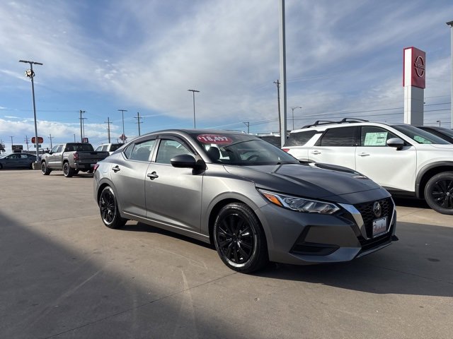 Used 2023 Nissan Sentra S image 2