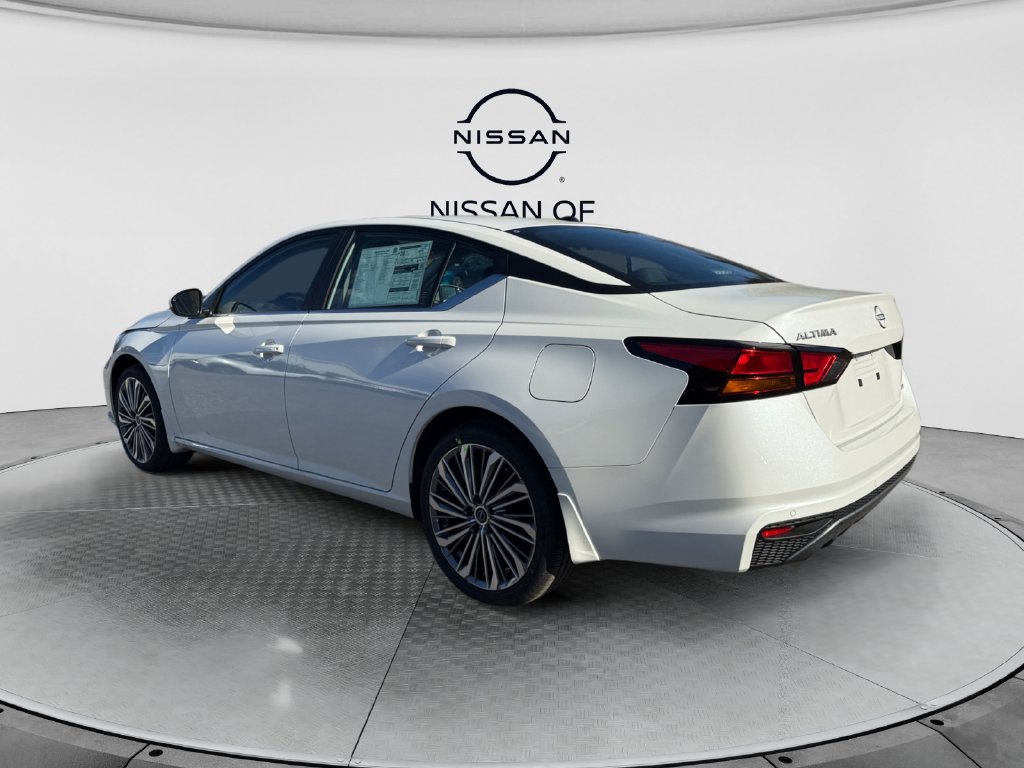 New 2026 Nissan Altima 2.5 SV w/ SV Premium Package AWD/4WD image 3