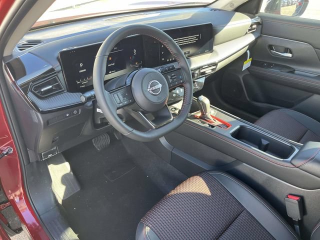 New 2026 Nissan Kicks SR FWD image 13