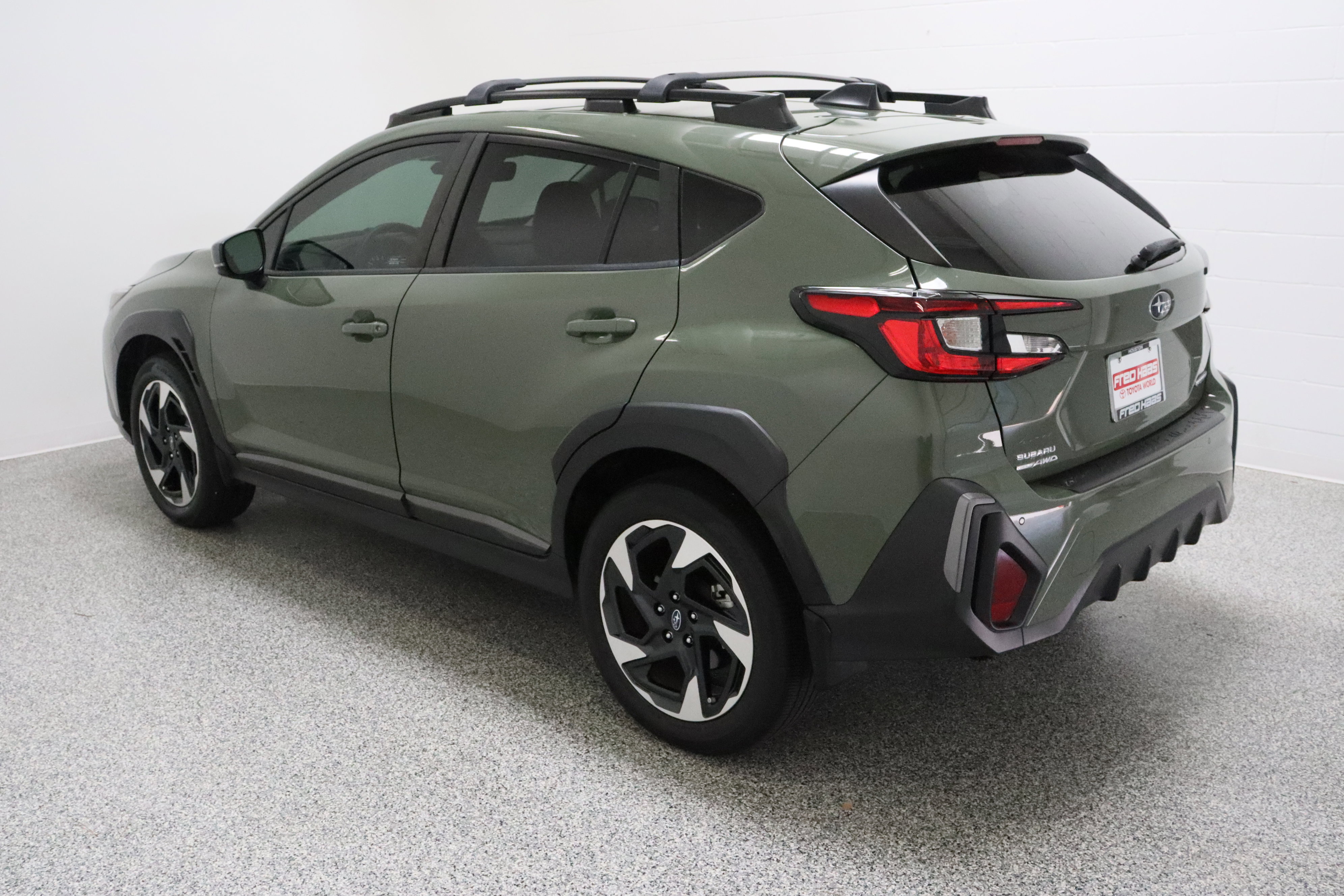 Used 2024 Subaru Crosstrek 2.5i Limited w/ Popular Package #3A AWD/4WD image 9