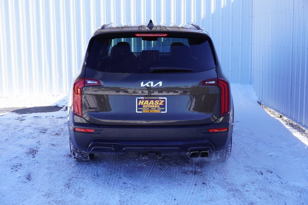 Used 2022 Kia Telluride EX w/ EX Premium Package image 5