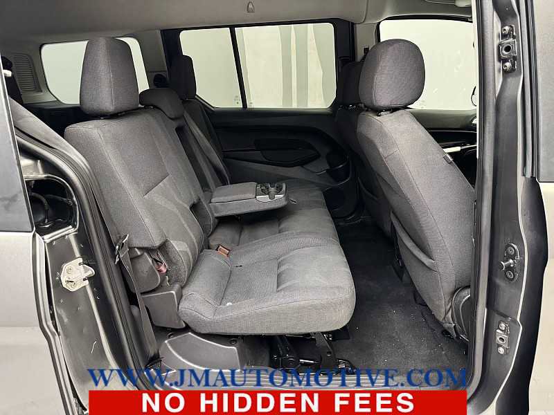 Used 2017 Ford Transit Connect XLT image 17