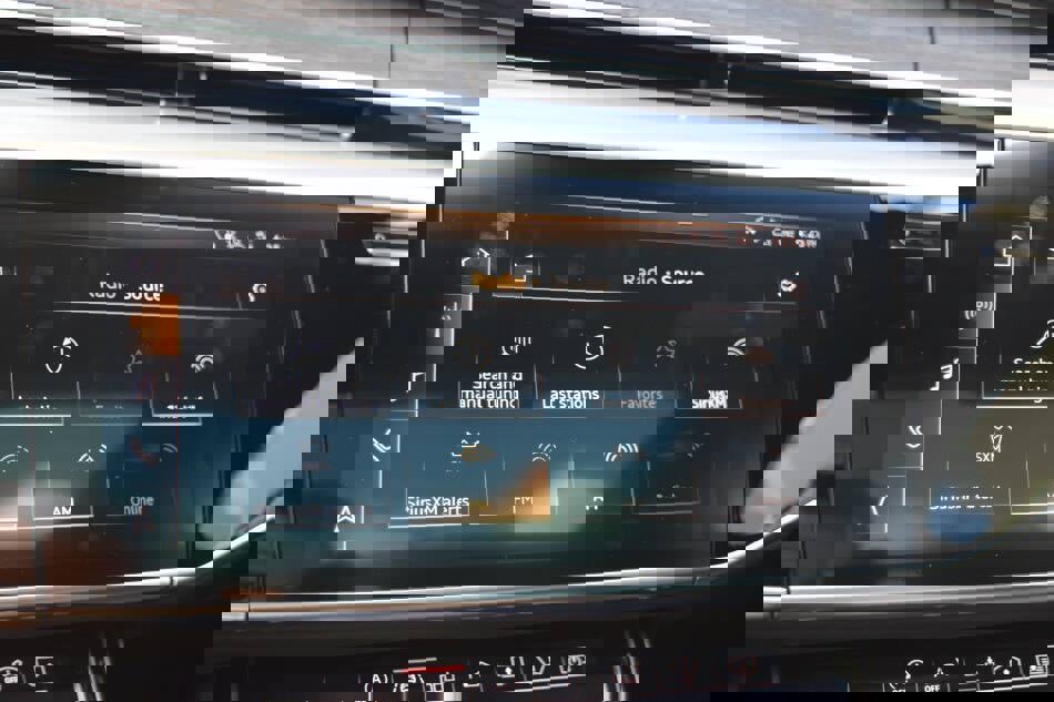 Used 2019 Audi A8 L 3.0T image 62