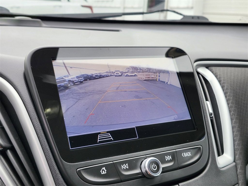 Used 2022 Chevrolet Malibu LT image 20