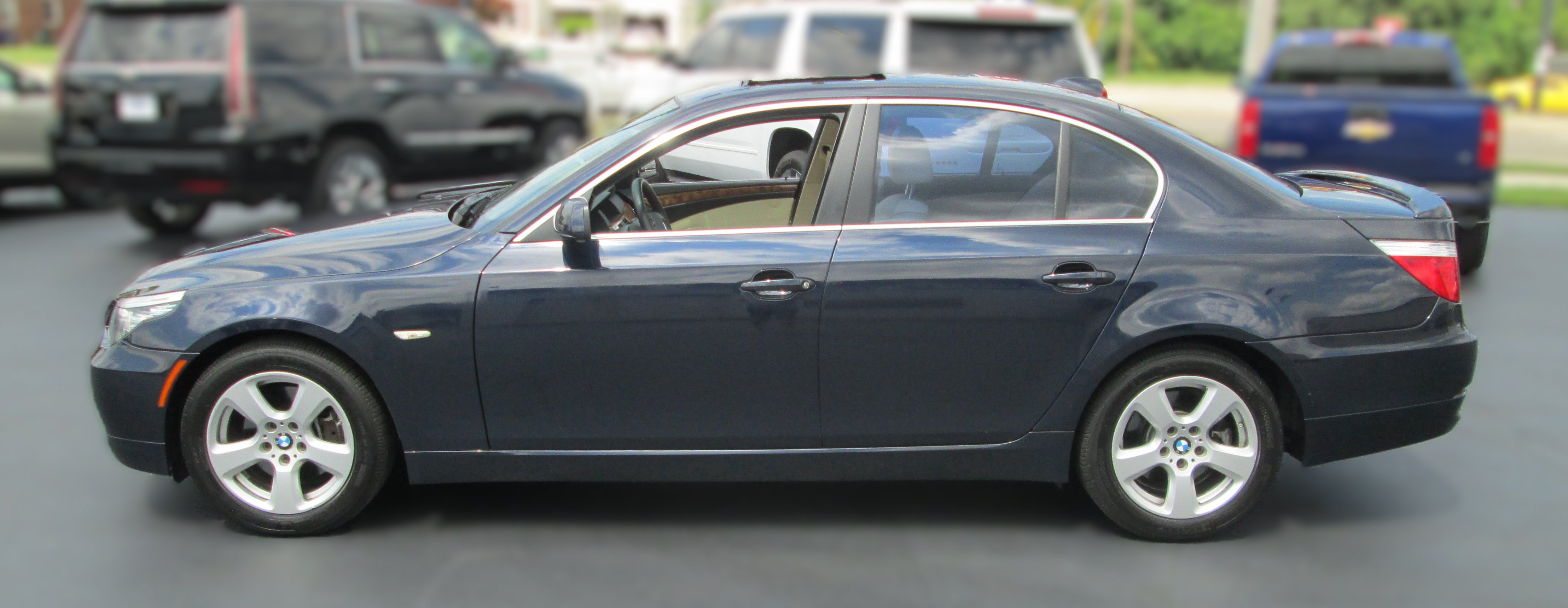 Used 2008 BMW 535xi Sedan w/ Premium Pkg AWD/4WD image 5
