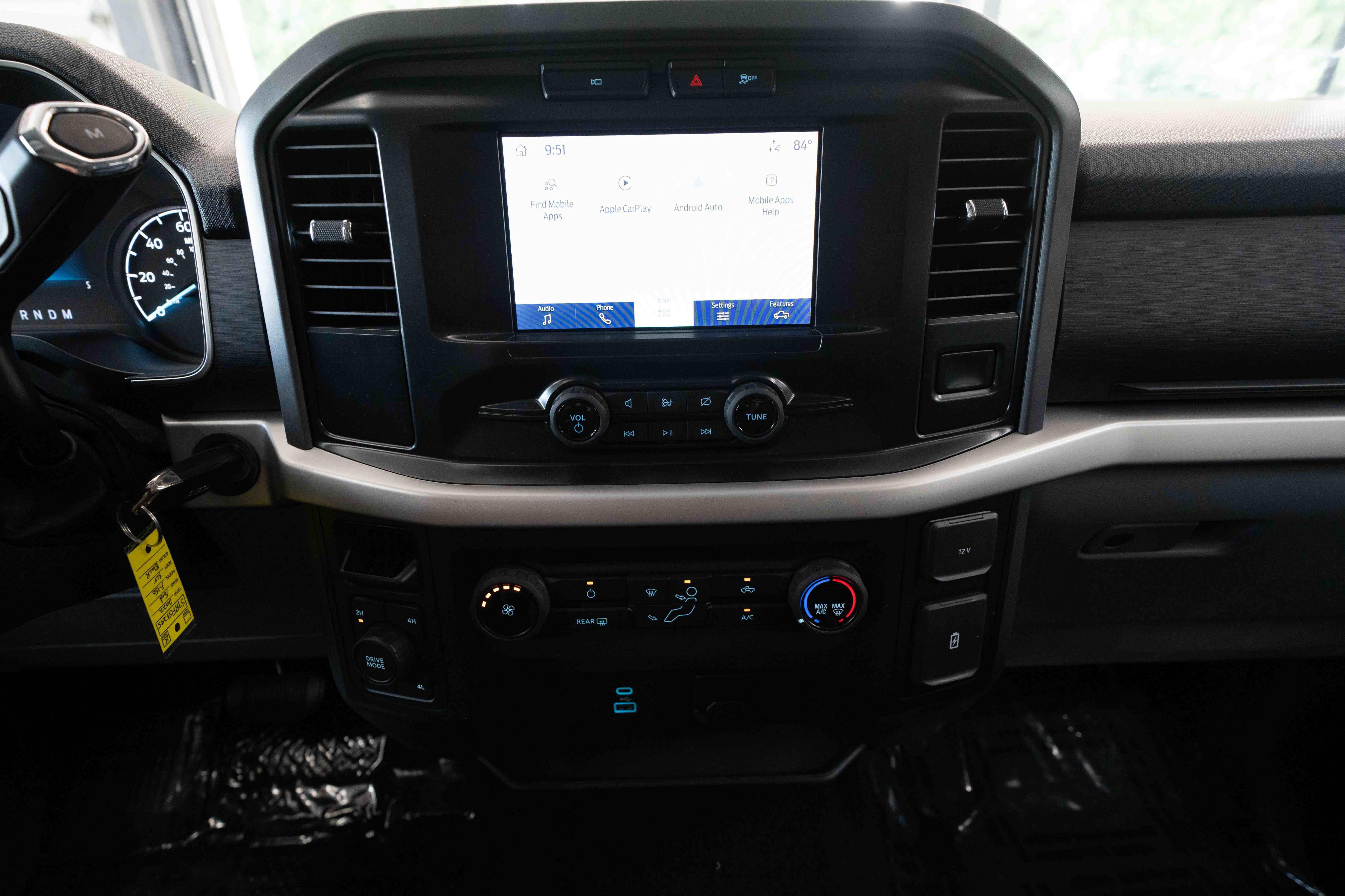 Used 2022 Ford F150 XLT AWD/4WD image 17