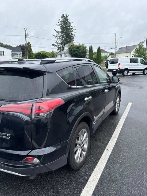 Used 2017 Toyota RAV4 Limited w/ Advanced Technology Package AWD/4WD image 4