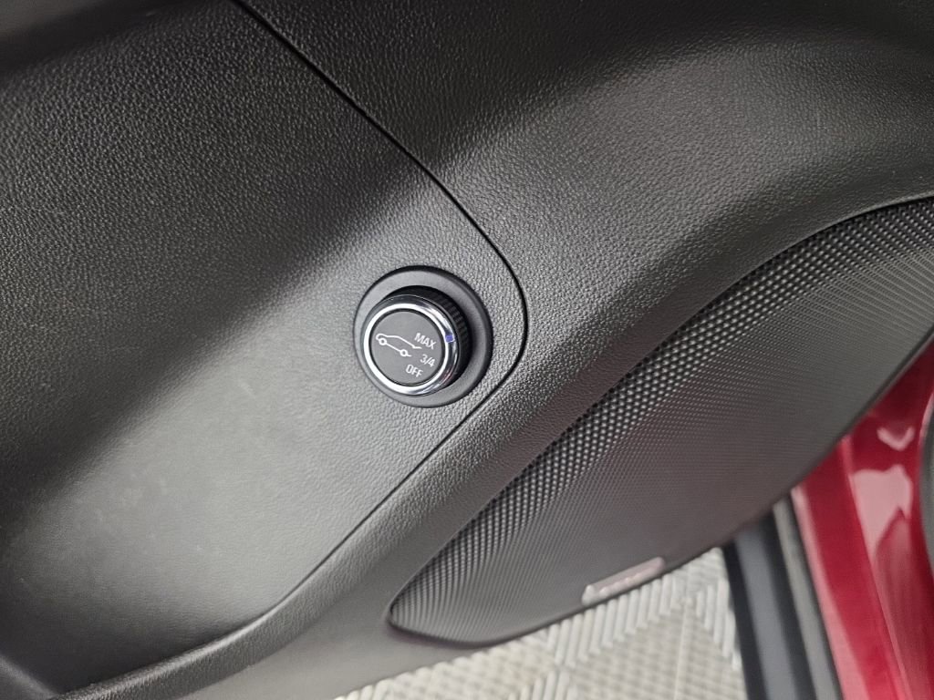 Used 2018 GMC Acadia SLE w/ Driver Alert Package I image 14