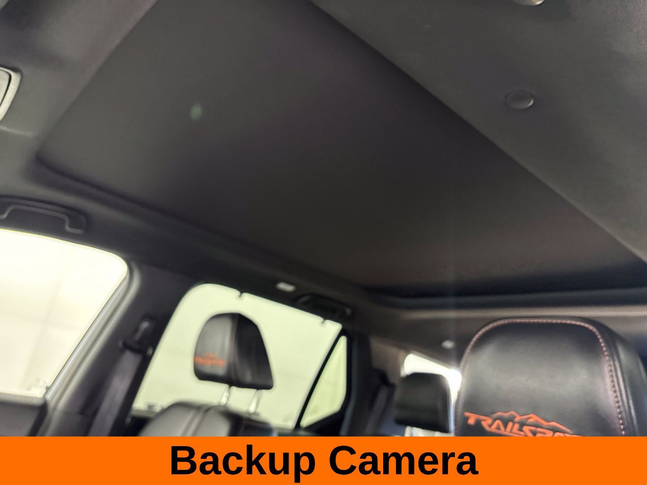 Used 2023 Honda Pilot TrailSport image 13