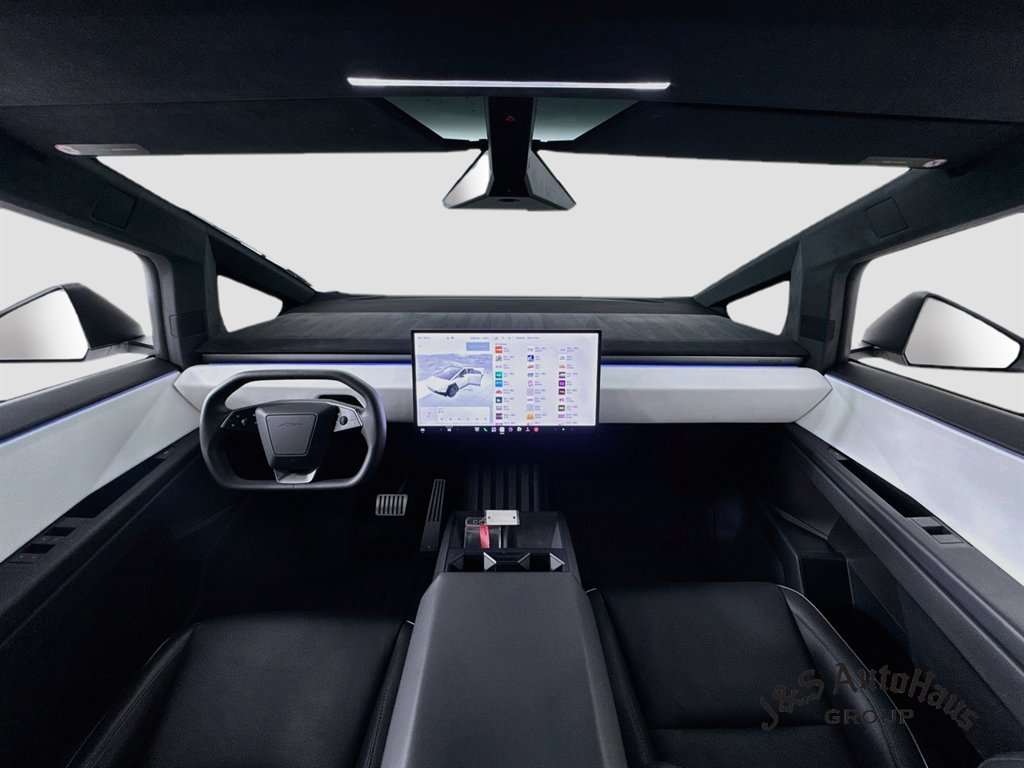 Used 2024 Tesla Cybertruck Cyberbeast AWD/4WD image 29