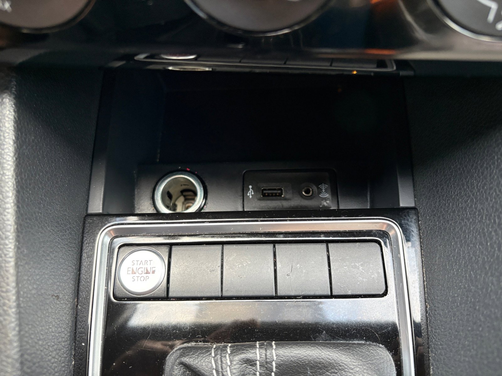 Used 2016 Volkswagen Jetta Sport image 19