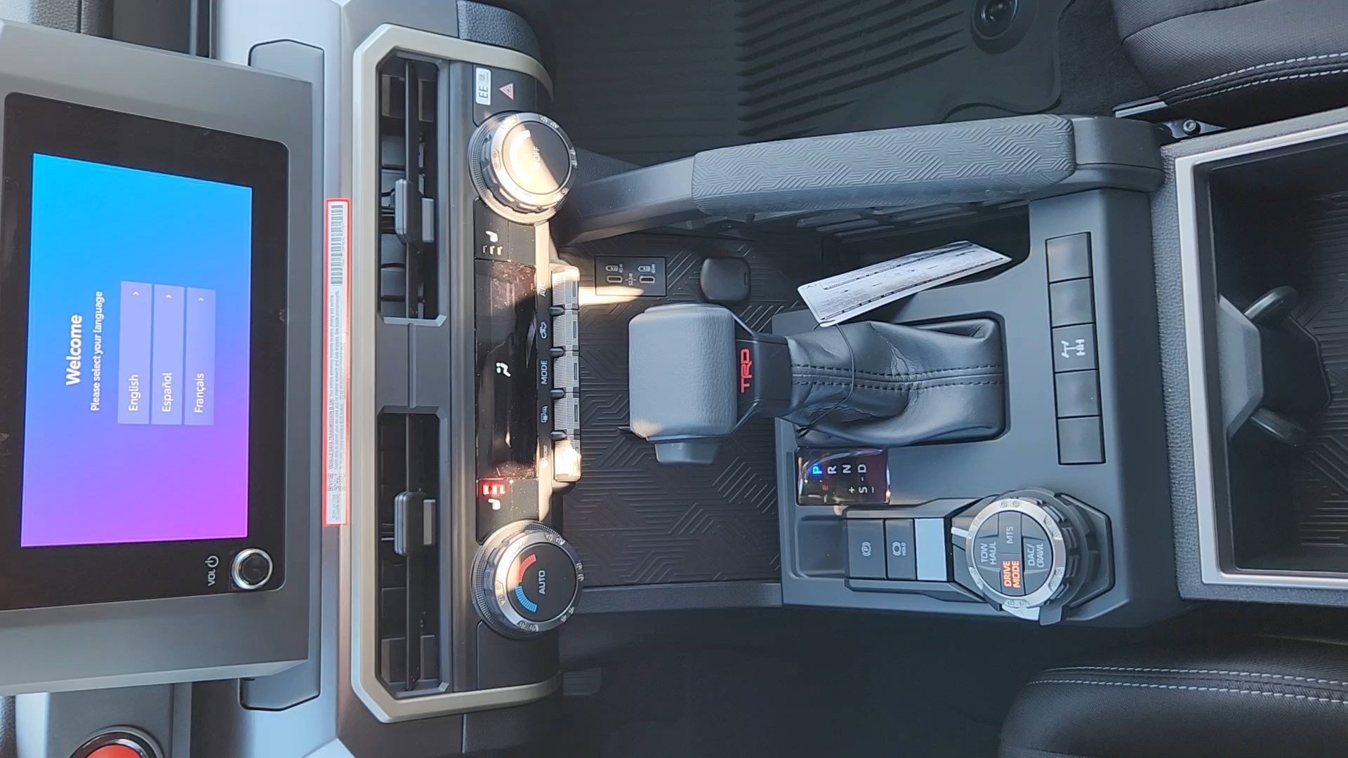 New 2025 Toyota Tacoma TRD Off-Road image 15