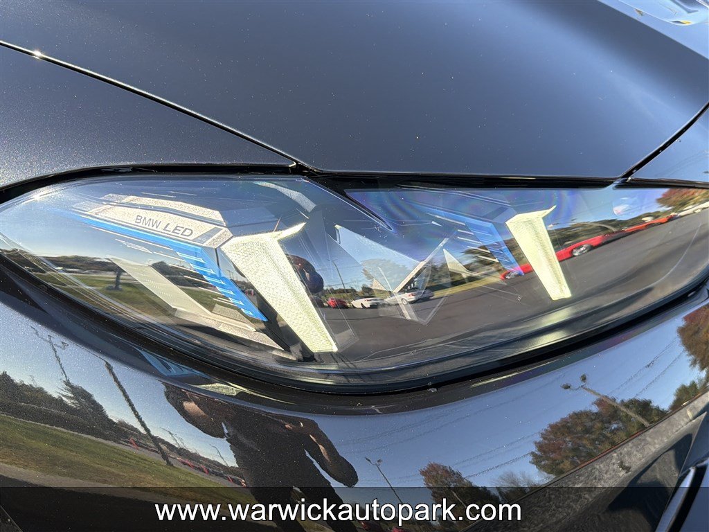 Used 2026 BMW M3 w/ M Carbon Exterior Package RWD image 5
