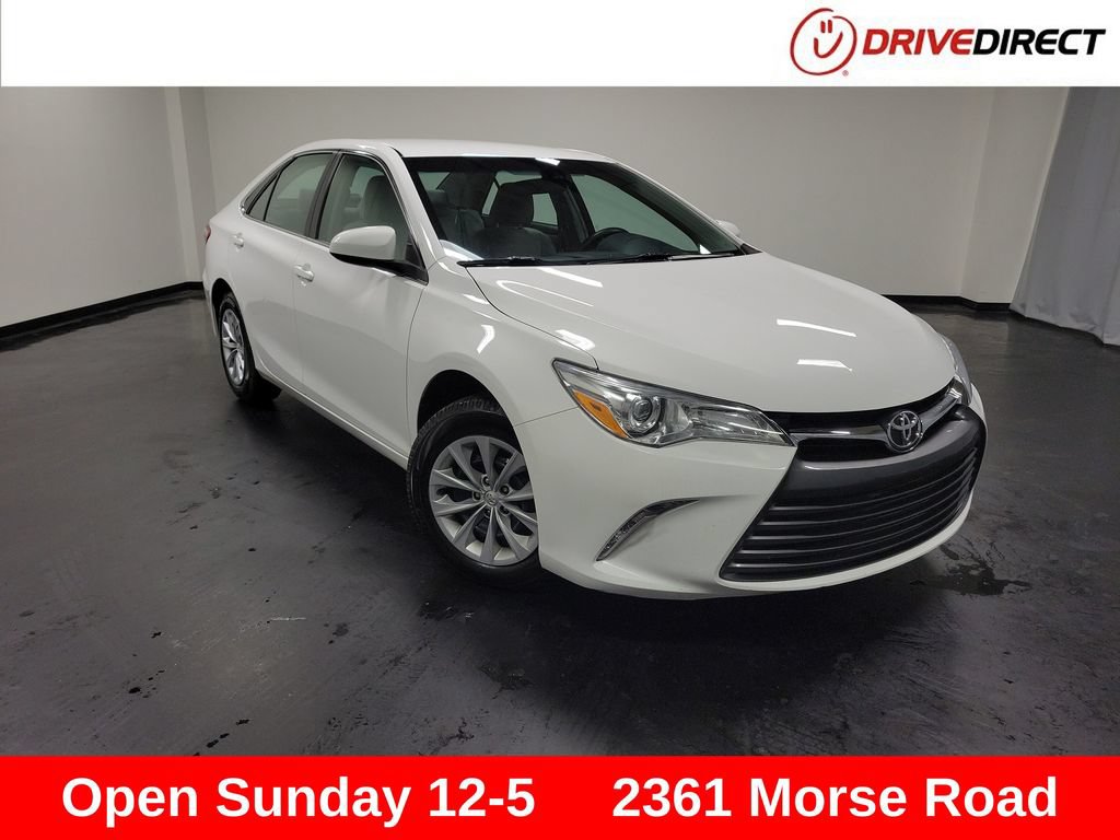 Used 2016 Toyota Camry LE FWD image 1