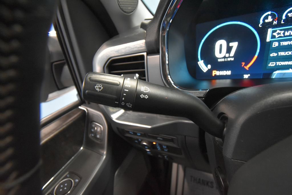 Used 2022 Ford F150 Lariat w/ Equipment Group 502A High image 13