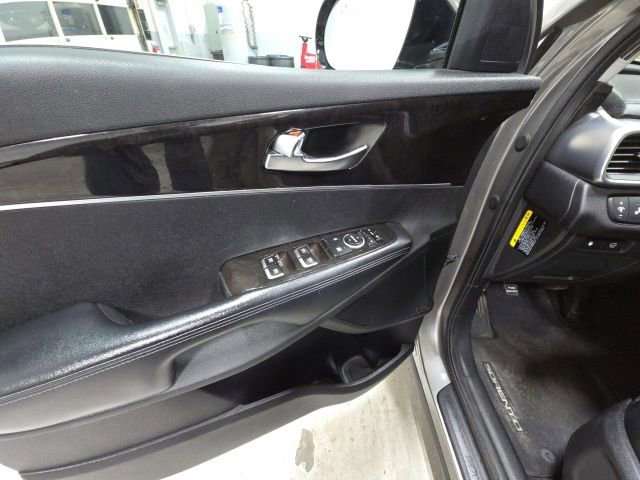 Used 2016 Kia Sorento EX w/ EX Touring Package image 19