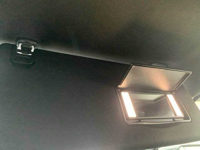 Used 2024 Jeep Wagoneer L Series II AWD/4WD image 46