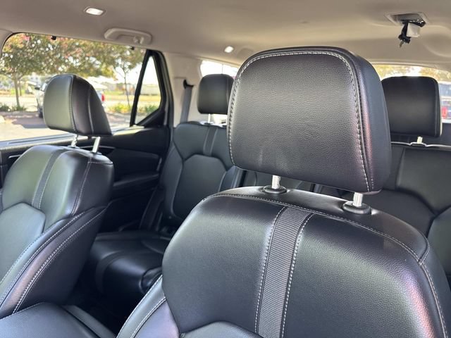 Used 2025 Honda Pilot EX-L image 22