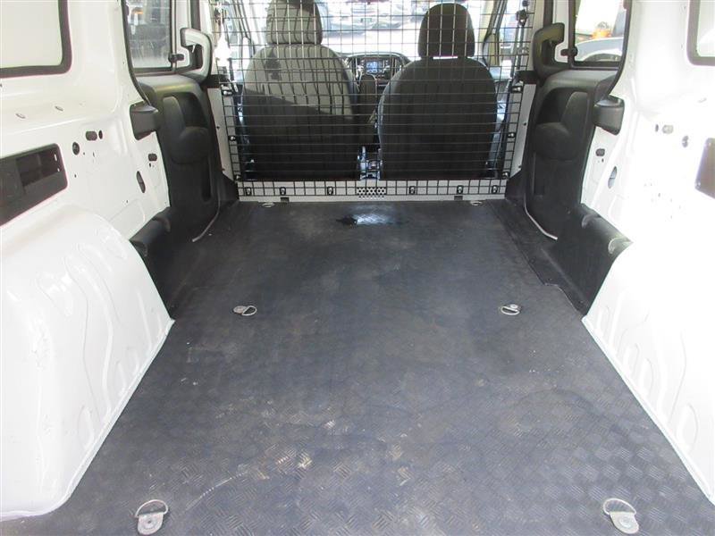 Used 2016 RAM ProMaster City Tradesman SLT w/ Rear Back-up Camera Group image 8