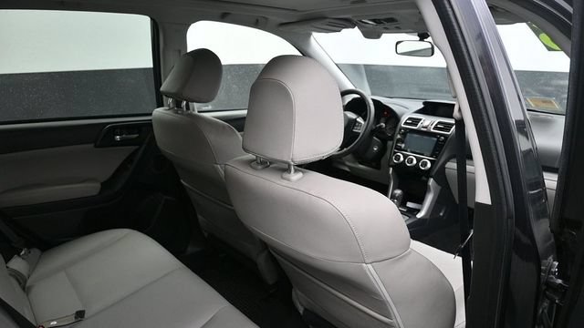 Used 2016 Subaru Forester 2.5i Limited AWD/4WD image 16