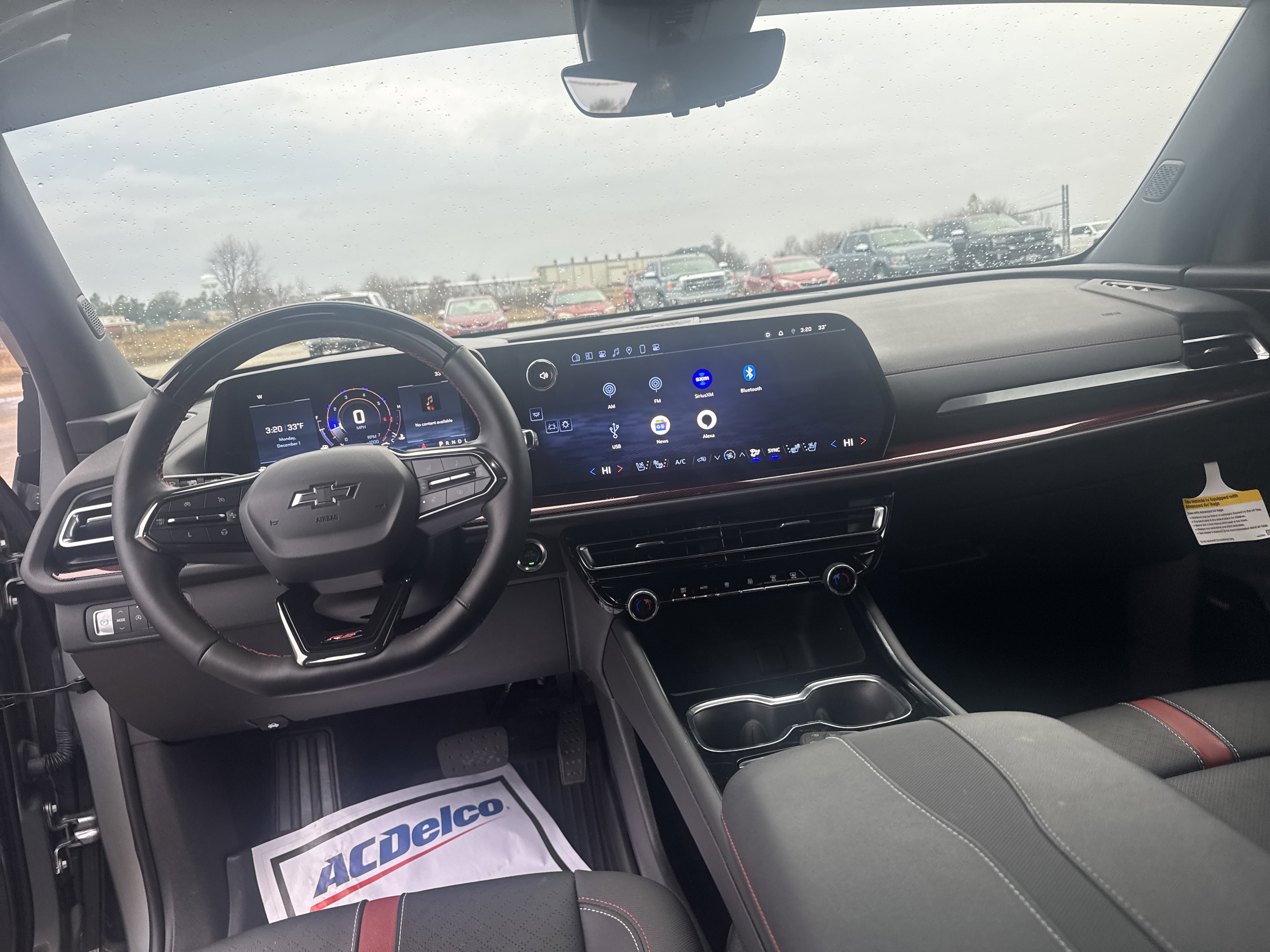 Used 2024 Chevrolet Traverse RS w/ LPO, Floor Liner Package image 10