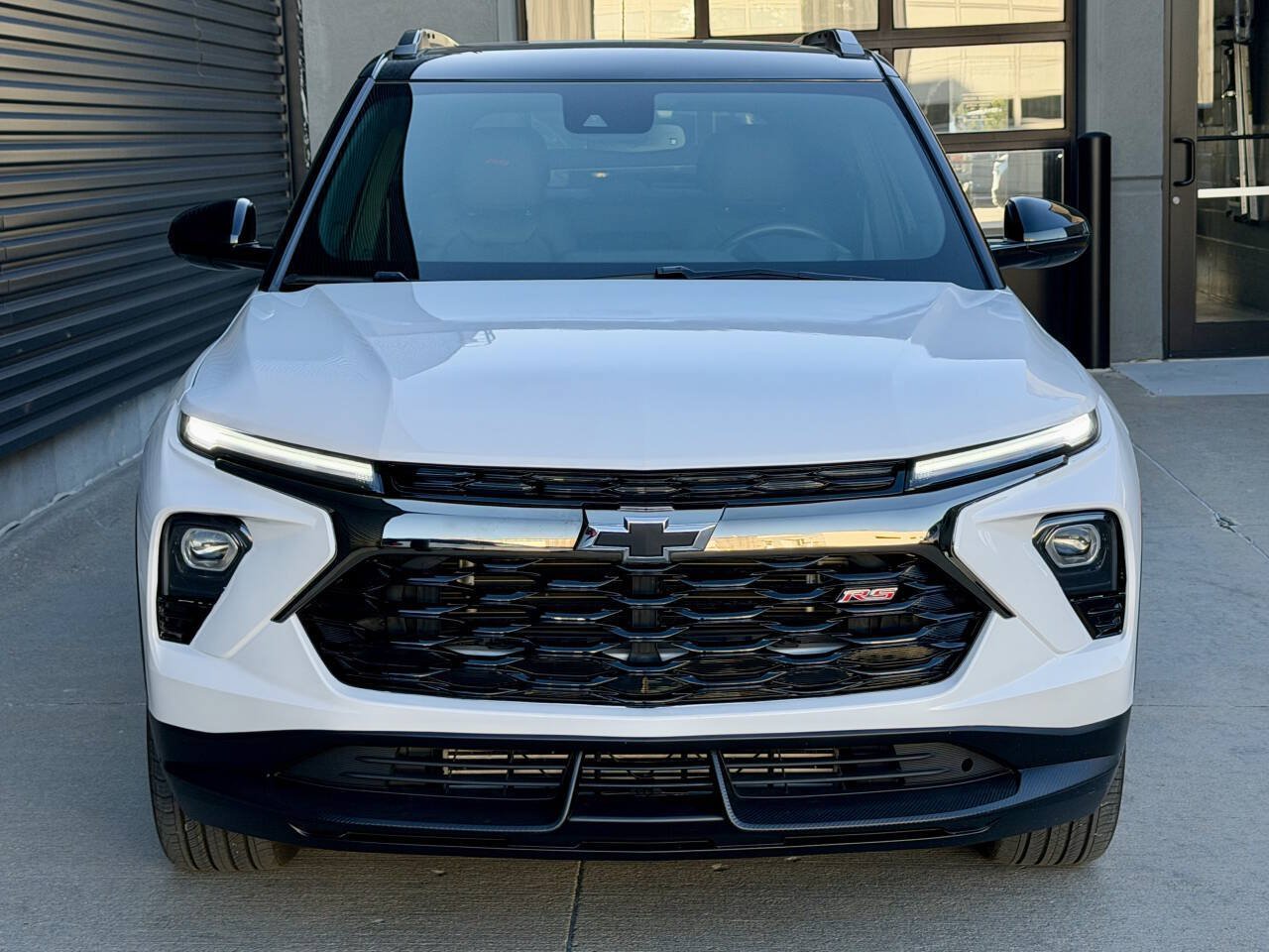 Used 2025 Chevrolet TrailBlazer RS w/ Convenience Package FWD image 4