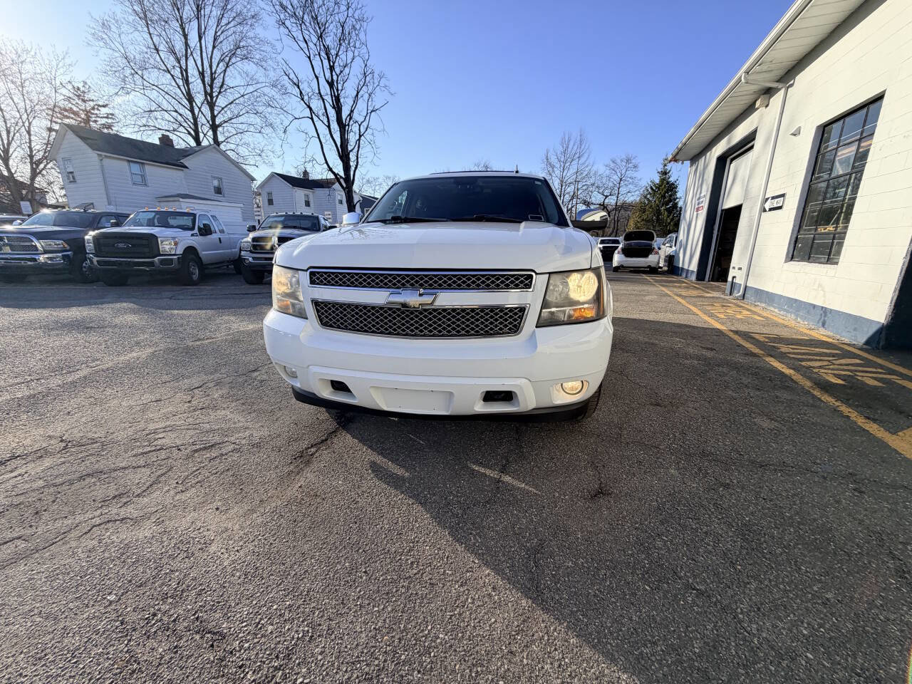 Used 2009 Chevrolet Suburban LTZ image 60