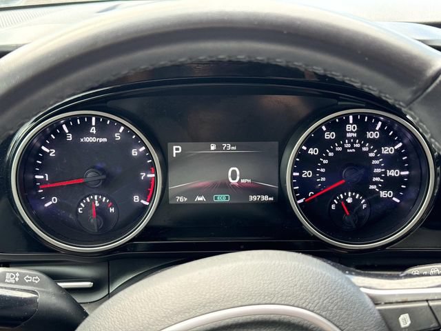 Used 2024 Kia Carnival EX FWD image 27